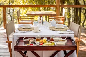 Petit déjeuner préparé à la commande compris tous les jours