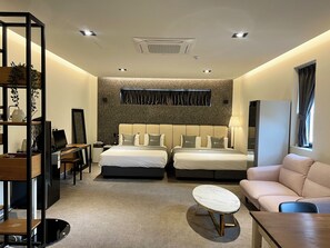 Suite familiar | Decoración individual, mobiliario individual, sistema de insonorización