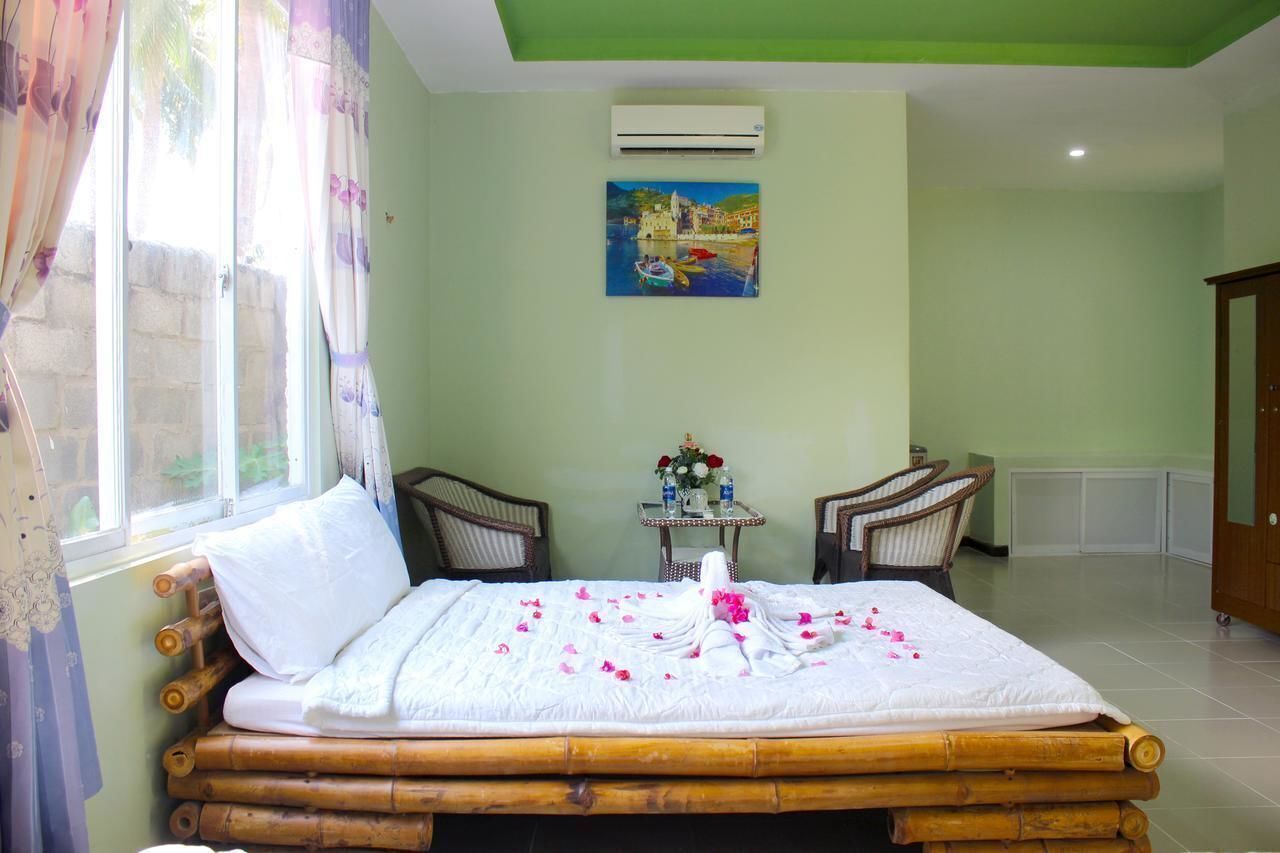 Frigobar, escrivaninha, quartos à prova de som, Wi-Fi de cortesia