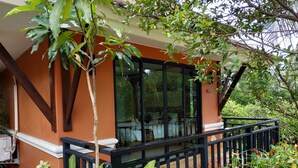 Standard Double Room | Balcony - Tonkao Resort (Na Yong)