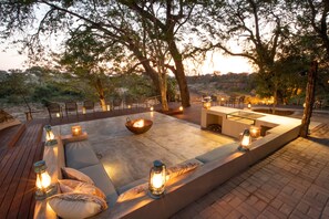 Luxury Bungalow | Terrace/patio - Nyala Safari Lodge (Hoedspruit)