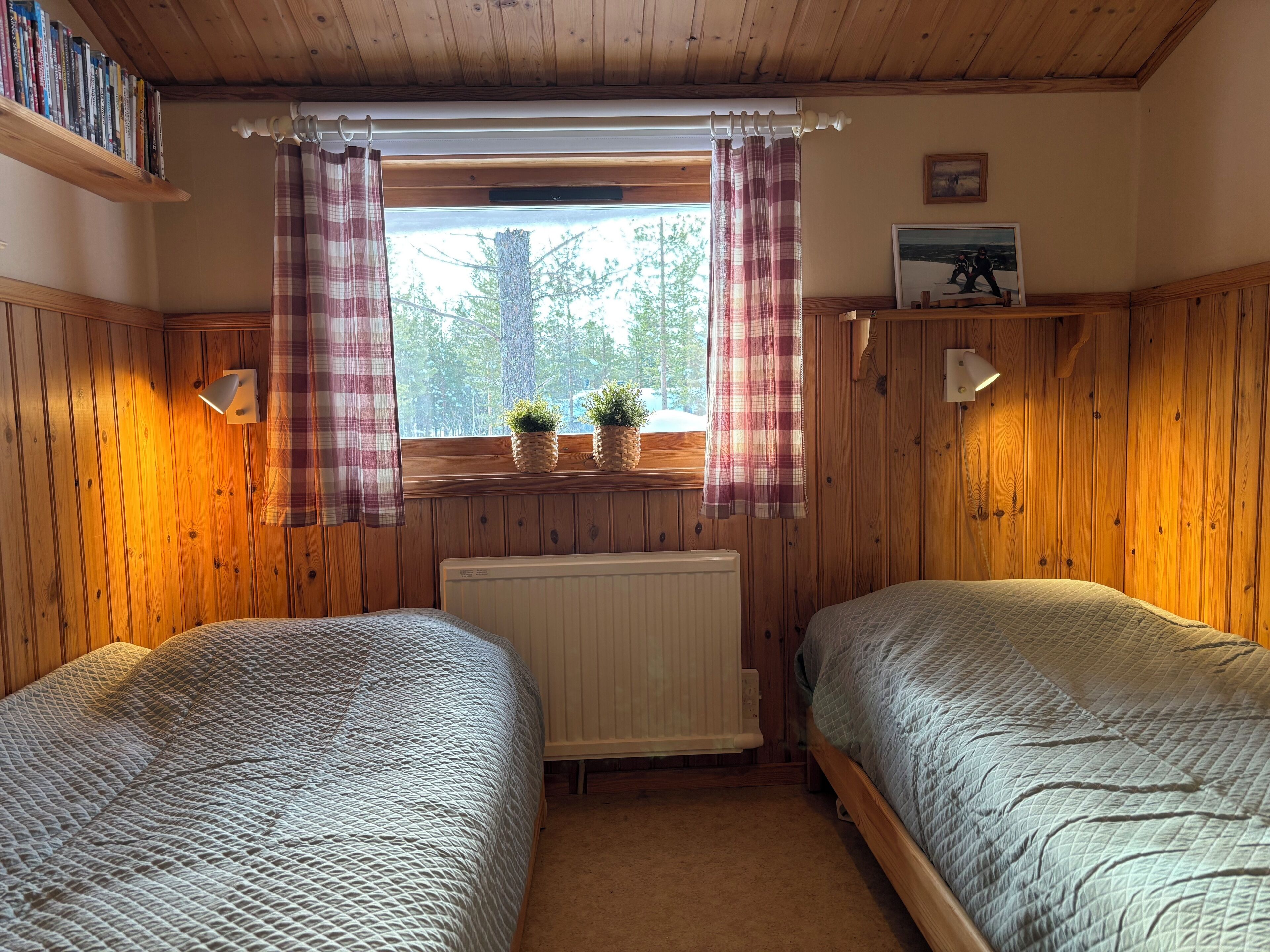 Familiehus, 3 soverom, ikke-røyk, badstue | 3 soverom, individuelt dekorert og individuelt innredet