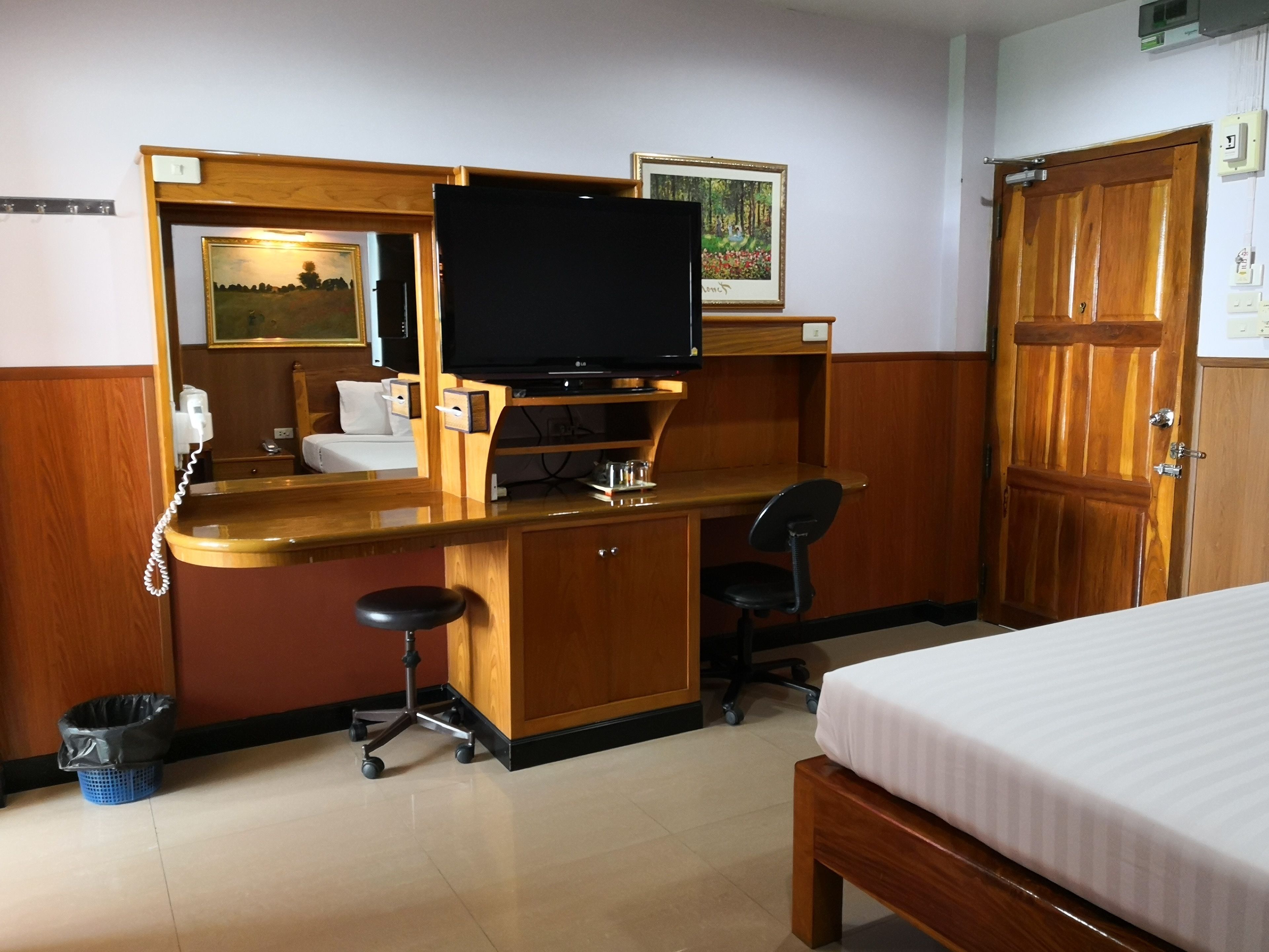 Kamar Double Standar | Fasilitas kamar