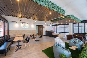 Interior - Let's Zzz Bangkok (Bangkok)