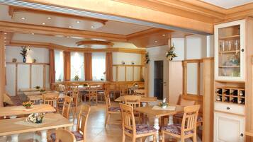 Daily buffet breakfast (EUR 5.00 per person)