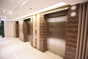 Bahagian luar