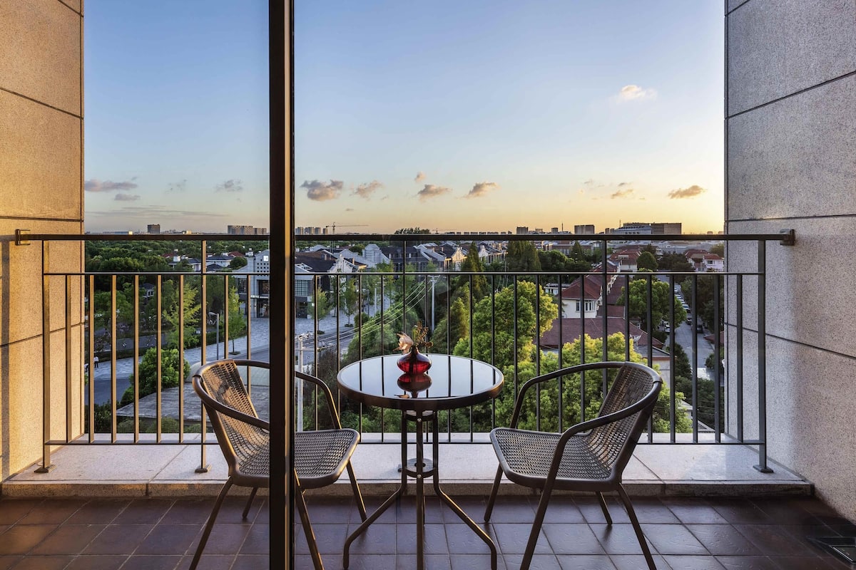 Svit Executive - flera sängar - tillgänglighetsanpassat (Duplex) | Värdeförvaringsskåp på rummet och individuell inredning