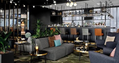 Renaissance Amsterdam Schiphol Airport Hotel