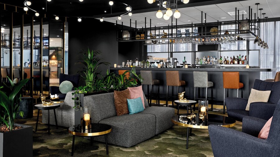 Renaissance Amsterdam Schiphol Airport Hotel