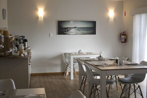 Dagelijks ontbijtbuffet inbegrepen
