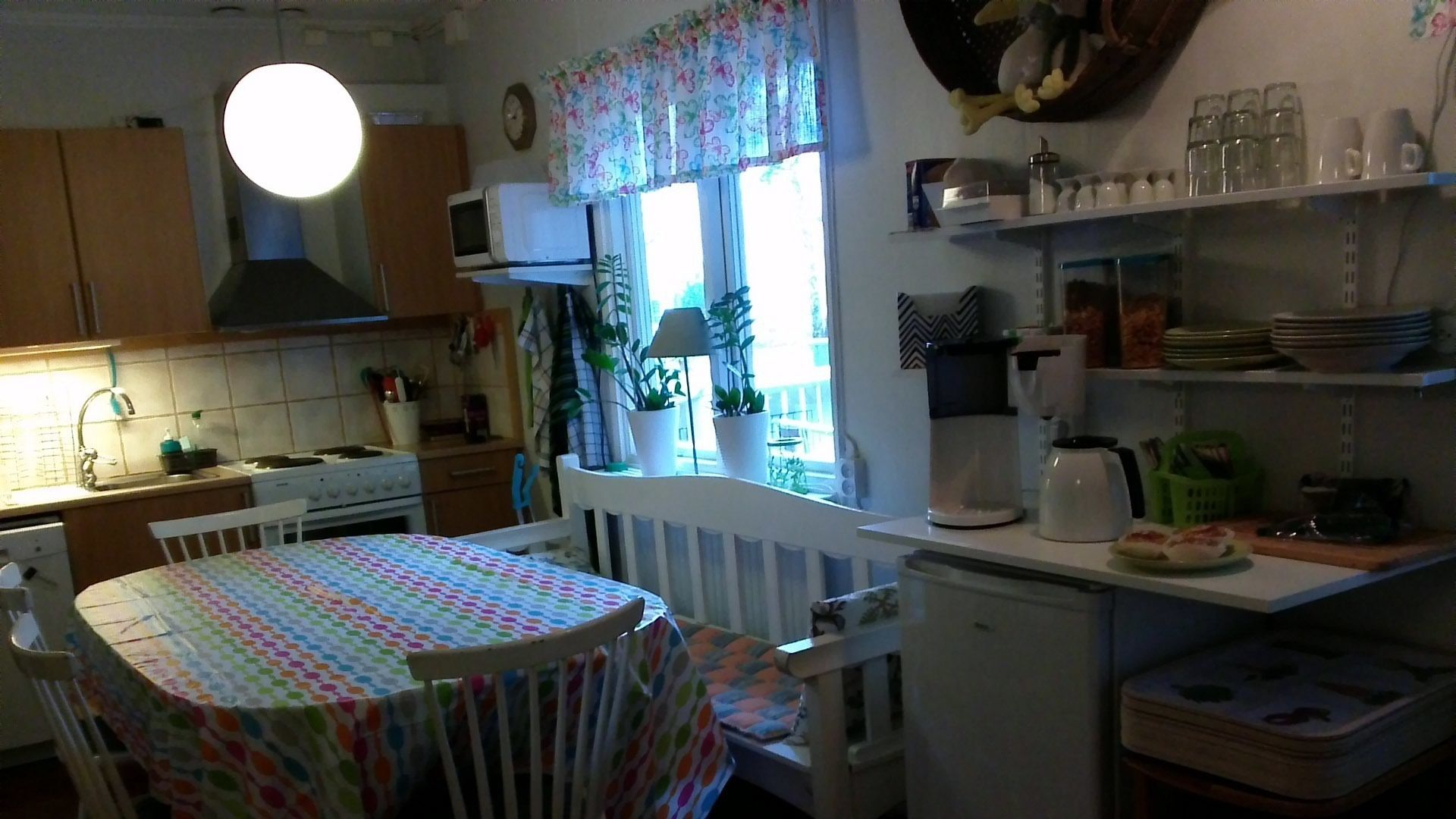 studio, private bathroom | in-room dining