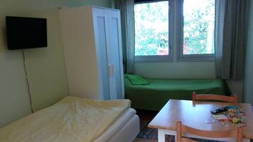Studio, Private Bathroom | Free WiFi, bed sheets