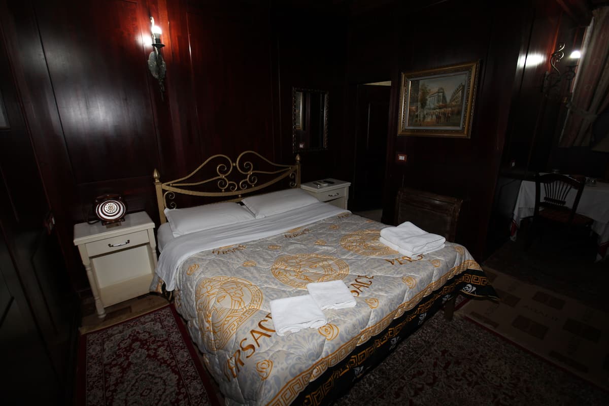 1 bedroom, minibar, individually decorated, individually furnished