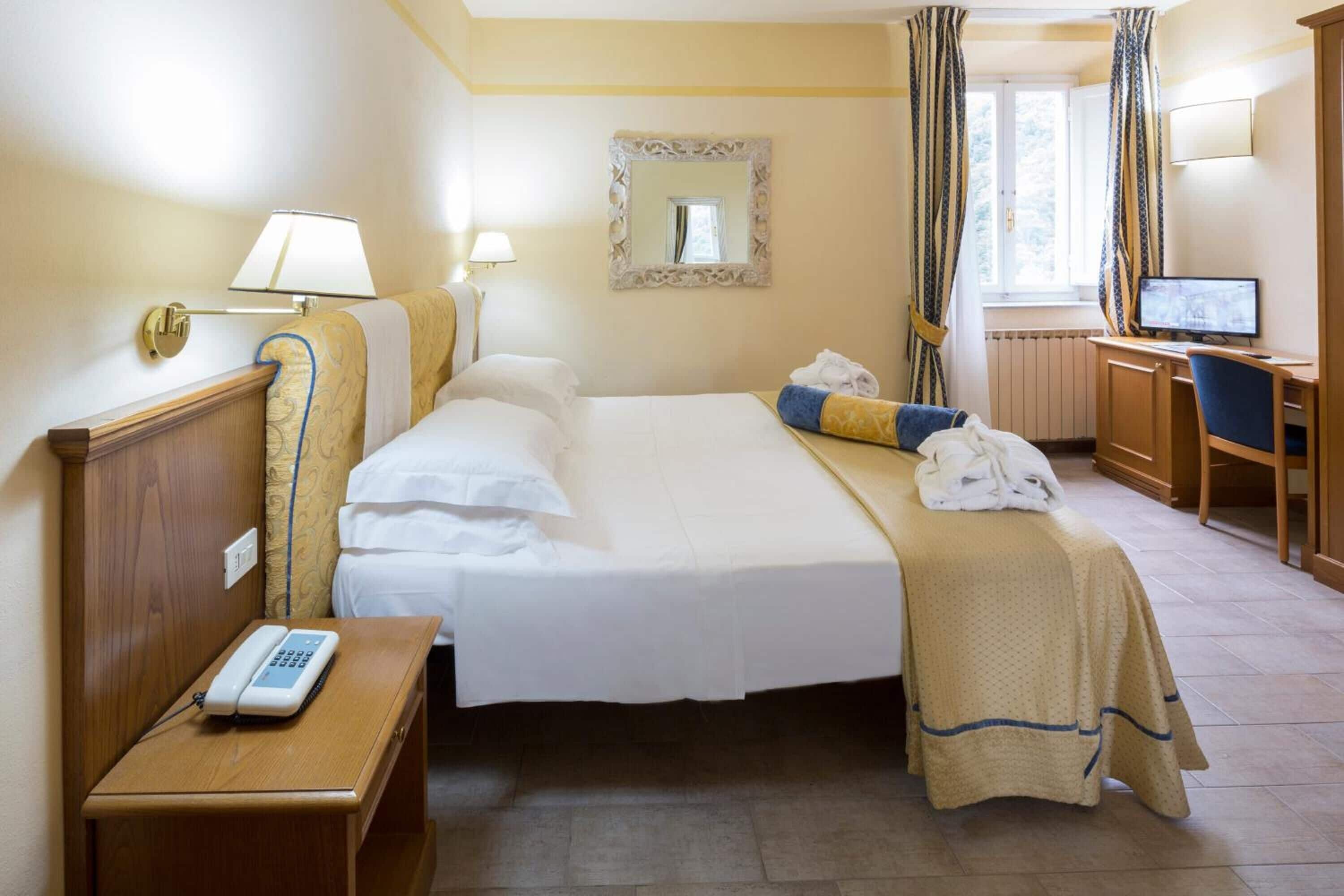 minibar, in-room safe, desk, blackout curtains