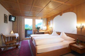 Coffres-forts dans les chambres, Wi-Fi gratuit, draps fournis