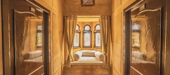 Hotel Chouhan Palace