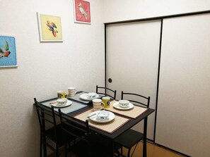 Room service – dining