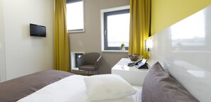 Hypo-allergenic bedding, free WiFi - GZT Das Gästehaus (Tuebingen)