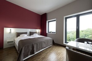 Classic Double Room | Hypo-allergenic bedding, free WiFi - GZT Das Gästehaus (Tuebingen)