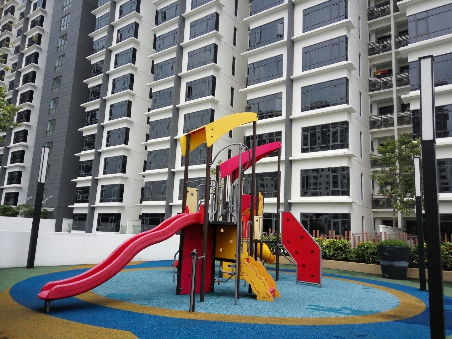 children’s play area – outdoor