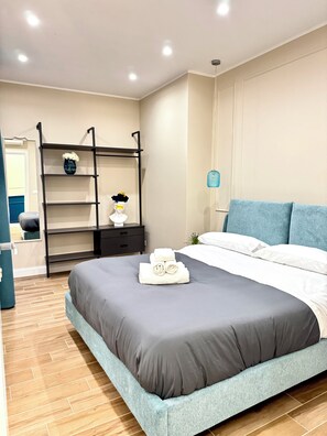 Egyptian cotton sheets, premium bedding, memory-foam beds, minibar - Charm Airport (Reggio Calabria)
