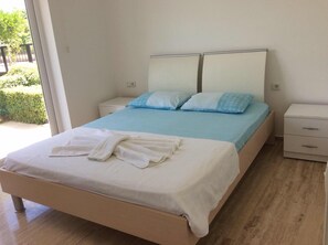 Apartment | 2 bedrooms, desk, soundproofing, iron/ironing board - Attolos Residence (Kemer)