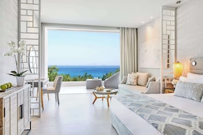 Junior-Suite, Meerblick | Hochwertige Bettwaren, kostenlose Minibar, Zimmersafe