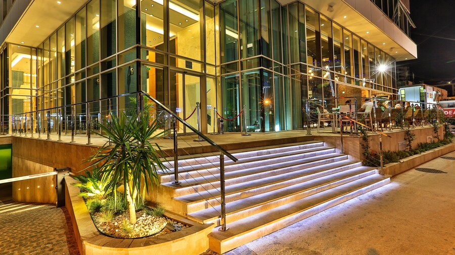 Hotel Wow