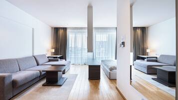 Egyptian cotton sheets, premium bedding, minibar, soundproofing