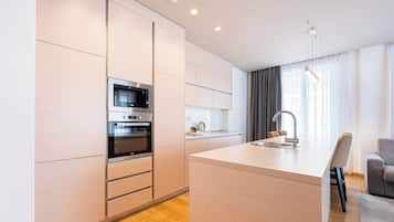 One-Bedroom Apartment | Private kitchen