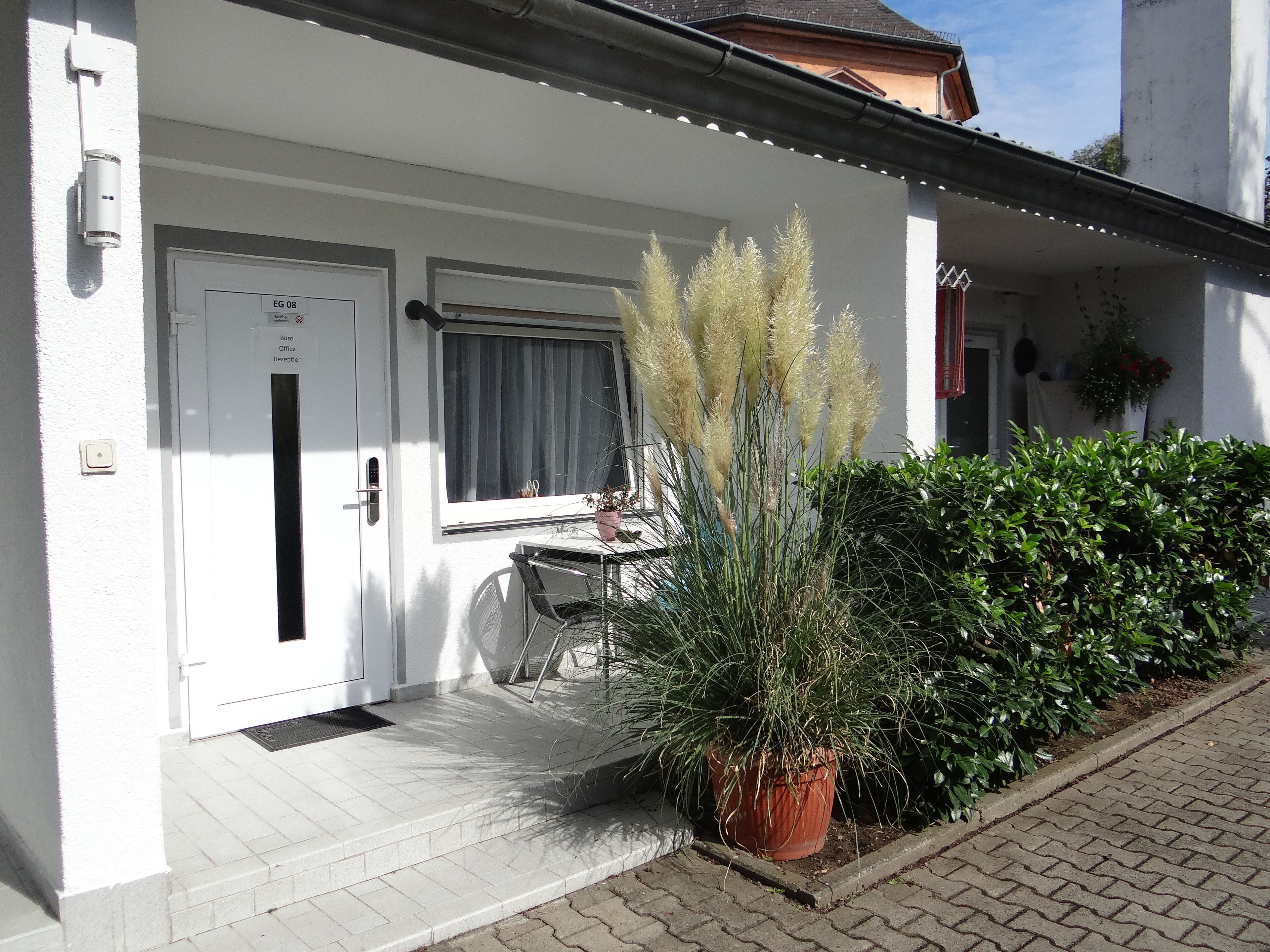 Design Studio Suite, 1 Bedroom, Non Smoking, Terrace (EG 08) | Terrace/patio