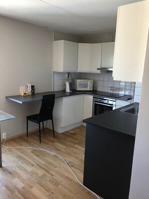 Standard double room Nr 3 | Shared kitchen - Guest House Centrum 3 (Oslo)