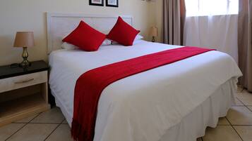 Apartment, 2 Bedrooms, Non Smoking | 1 bedroom, desk, blackout drapes, free WiFi