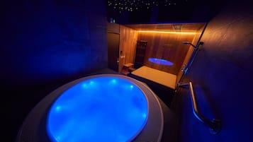 Sauna, spa tub, steam room, hot stone massages, deep-tissue massages