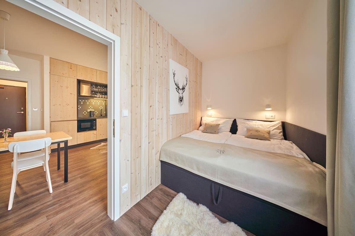 Standard Suite, 1 Bedroom | Hypo-allergenic bedding, minibar, desk, soundproofing