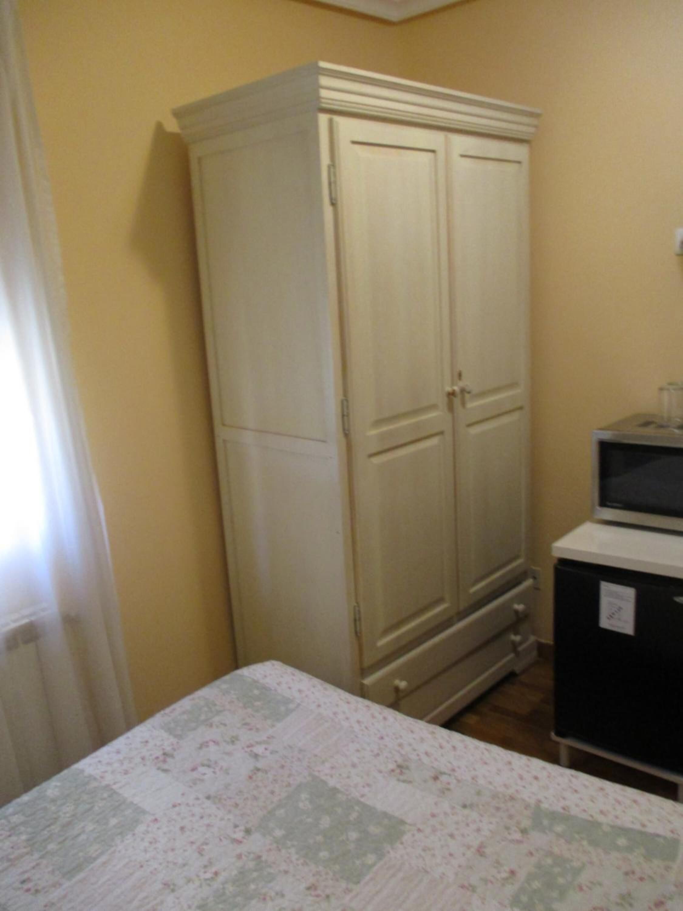 Photo - Hostal Becares