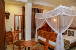 Deluxe Double Room, 1 Double Bed, Accessible | 6 bedrooms, in-room safe, individually decorated, individually furnished