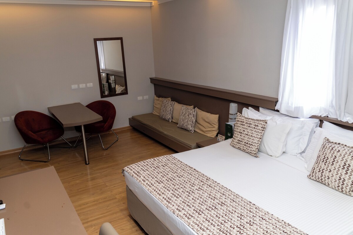 Deluxe-Zimmer, 1 Doppelbett, Klimaanlage