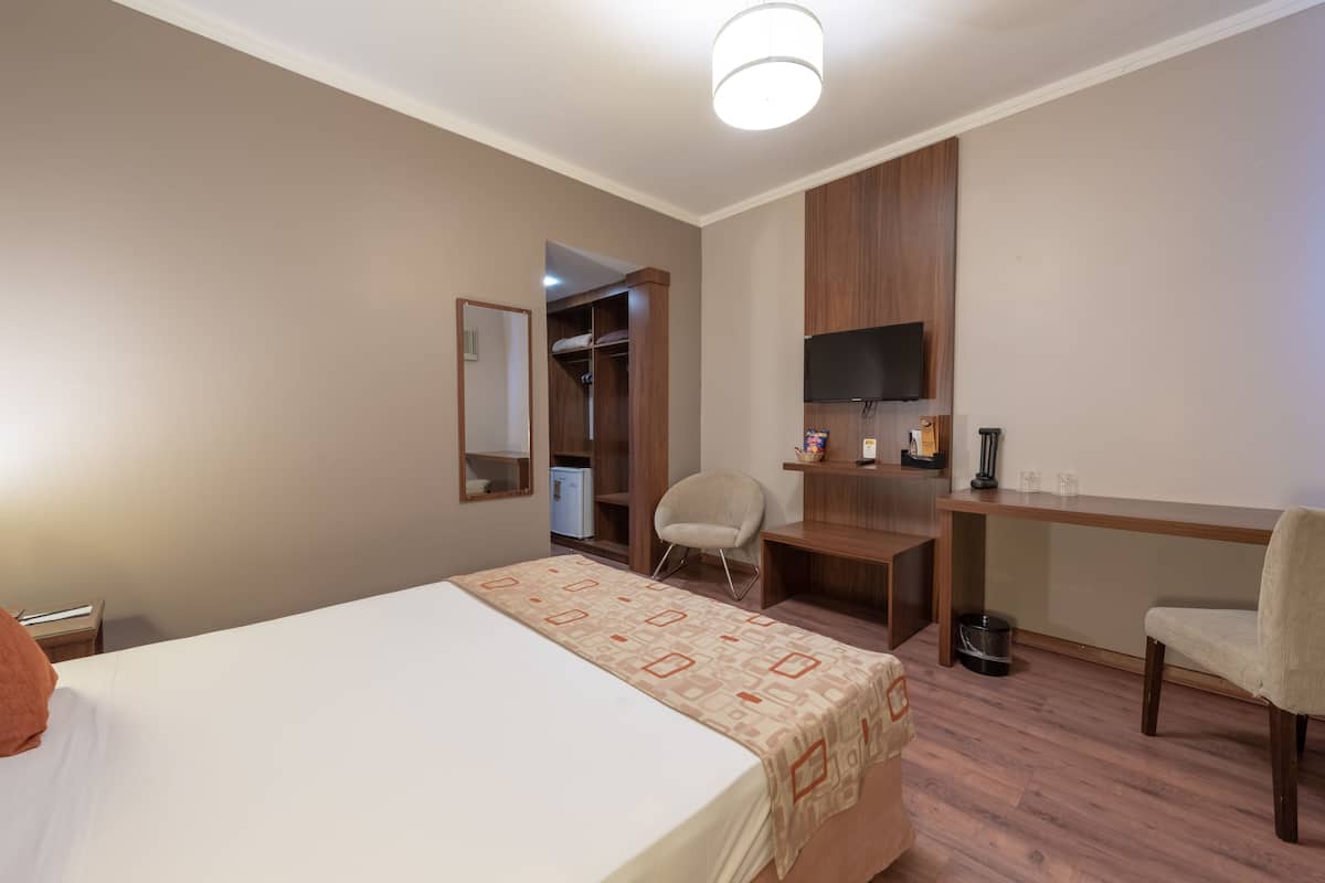 Kamar Double (Class A) | 1 kamar tidur, minibar, meja kerja, dan Wi-Fi gratis