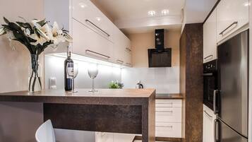 Soundproofing, WiFi, wheelchair access