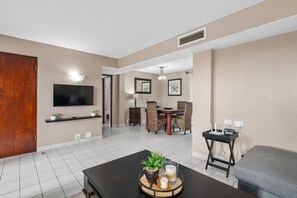 Classic Villa | Living area | TV - San Lameer Villa Rentals 2826 (Southbroom)