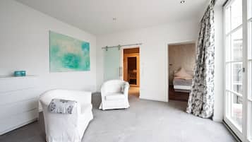 Suite (Liz) | Desk, blackout drapes, soundproofing, iron/ironing board