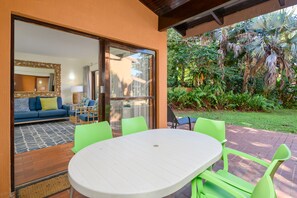 ห้องคลาสสิกดับเบิล (Superior) | ลานระเบียง/นอกชาน