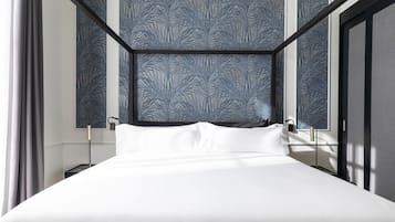 Habitación doble (GRAN DELUXE) | Camas con efecto memoria, minibar y caja de seguridad en la habitación