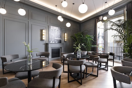 Sala de estar en el lobby