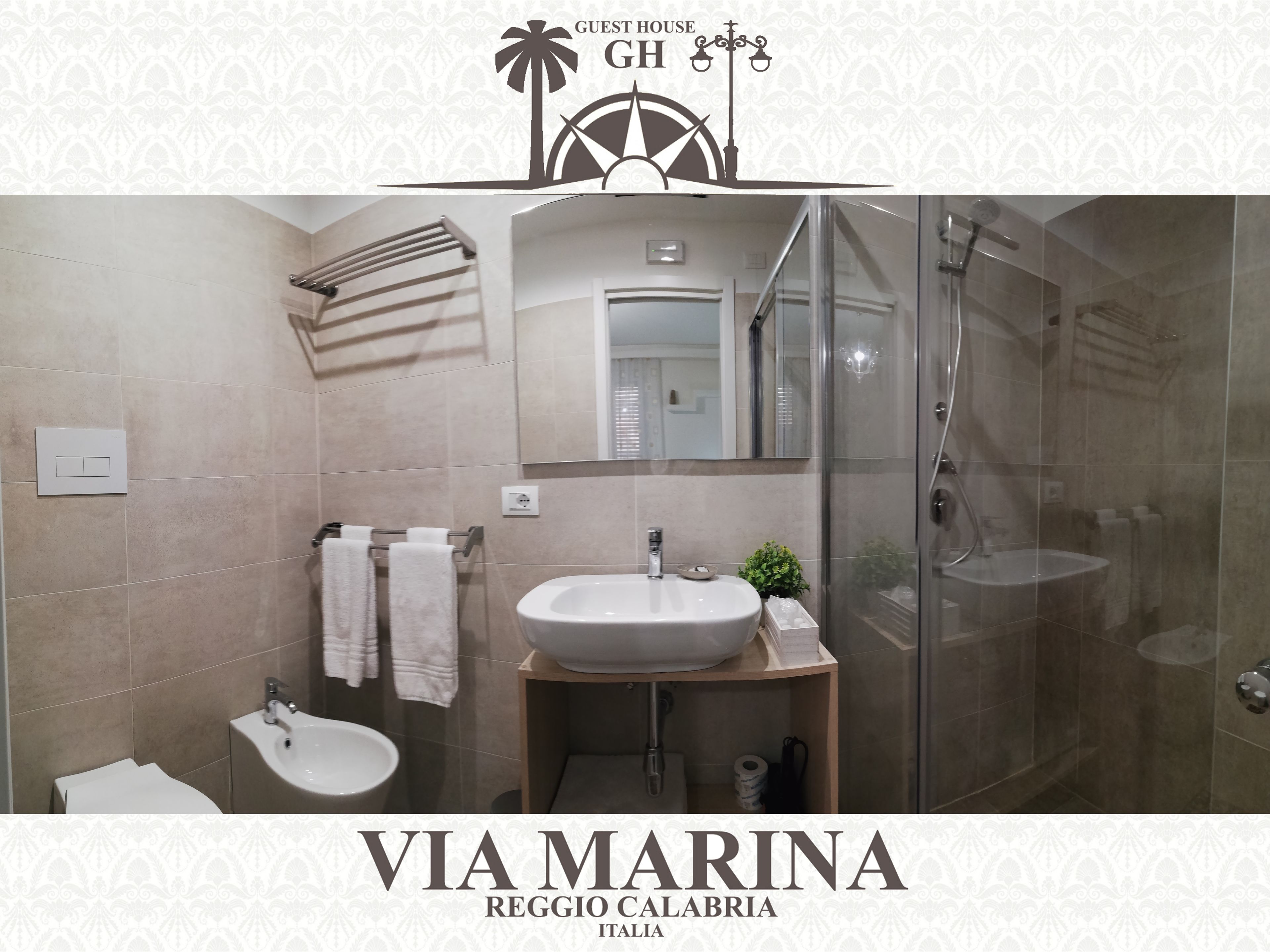 Comfort Studio | Bathroom | Shower, hair dryer, slippers, bidet