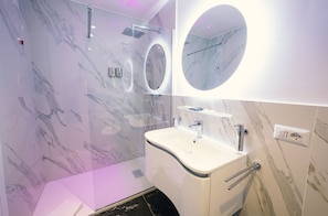 Bathroom - San Pietro Grand Suite (Rome)