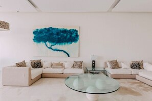 Reception - Apartment Peninsula I by OT (Cancun)