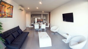 Appartement | Salle de séjour | Télévision à écran plat