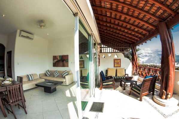 Departamento | Área de sala de estar | Televisión de pantalla plana 